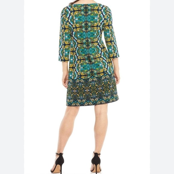 London Times Women's 3/4 Sleeve Crepe Shift Dress. Green and Blue. Size 8 - Picture 1 of 10